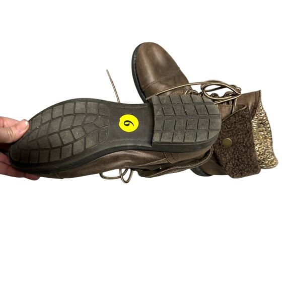 Cliffs- white mountain, size 9, brown, fold, fall bootie, casual hiking - Picture 3 of 6